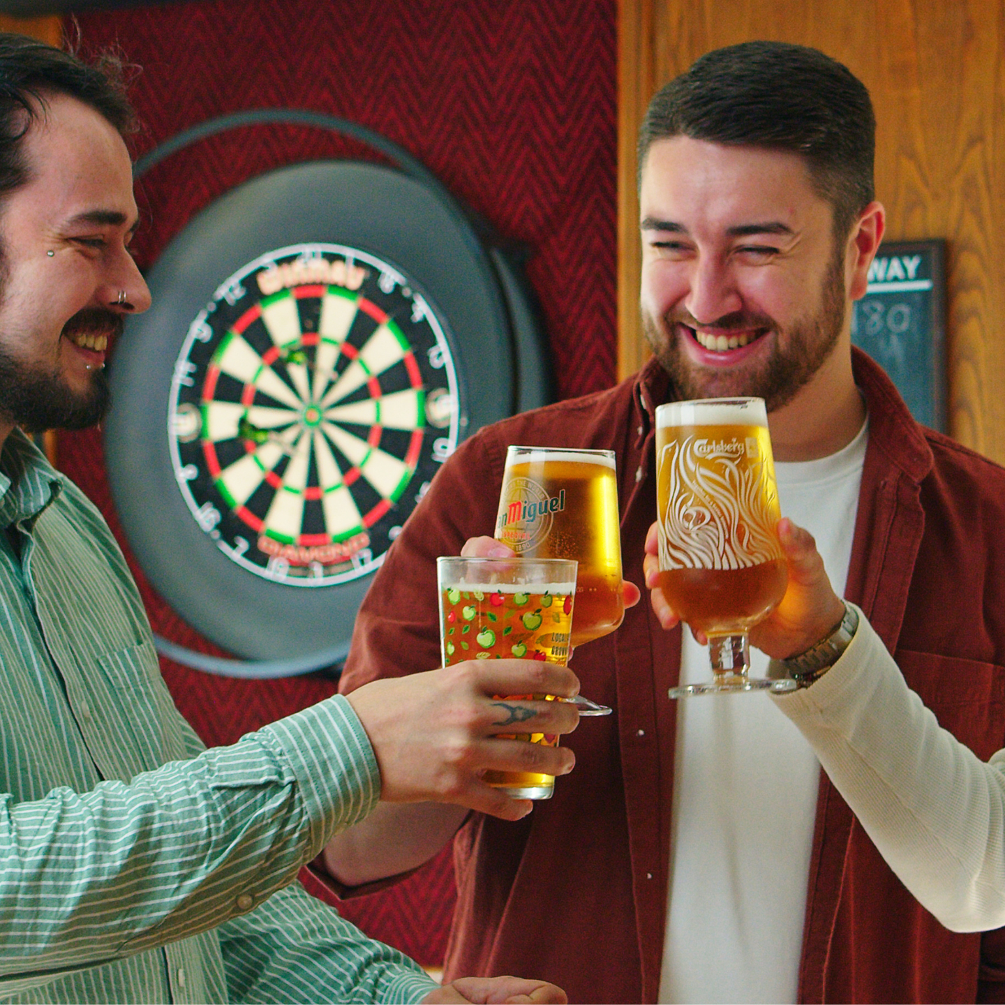 Raise a glass This Father's Day at The Royal Oak in Hoole, Chester!